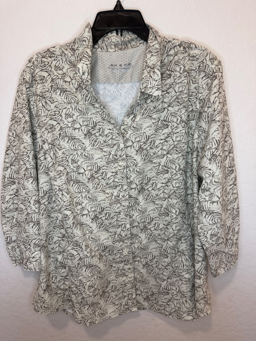 Royal Robbins Cream green Button-Down Top Leaf Print XXL plus collared active